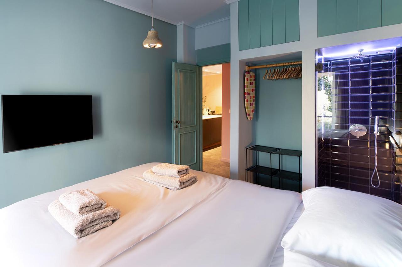 Secret Garden Downtown Apartment Athens Ngoại thất bức ảnh