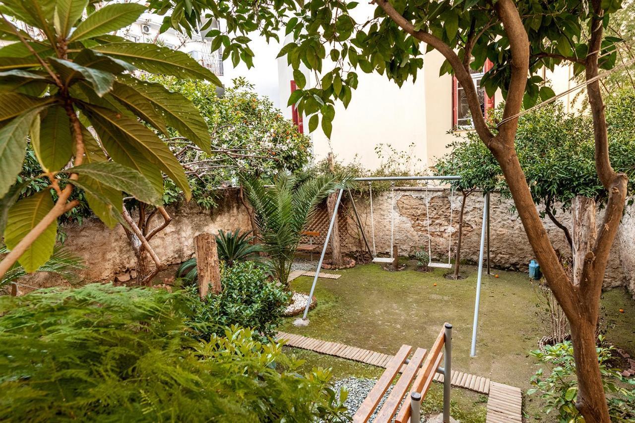 Secret Garden Downtown Apartment Athens Ngoại thất bức ảnh