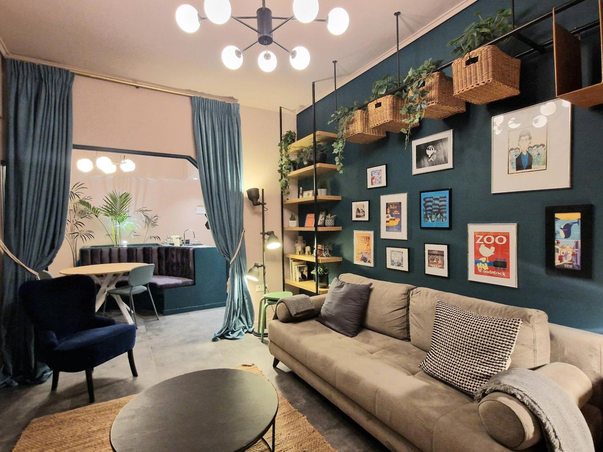 Secret Garden Downtown Apartment Athens Ngoại thất bức ảnh